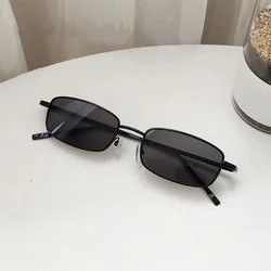 New Small Frame Rectangle Sunglasses Women Fashion Metal Frame Square Sun Glasses Men Classic Vintage Eyewear UV400 Gafas De Sol