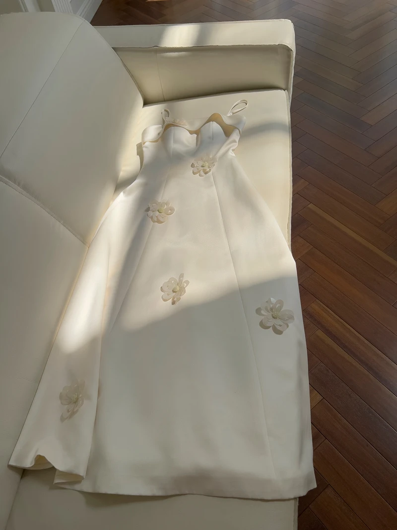 Ele الأبيض الساتان الأزهار طباعة ter Ne Dr المرأة Vaion ثوب عالية الخصر ألف خط تنورة ألياف البوليستر سستة Sle #1