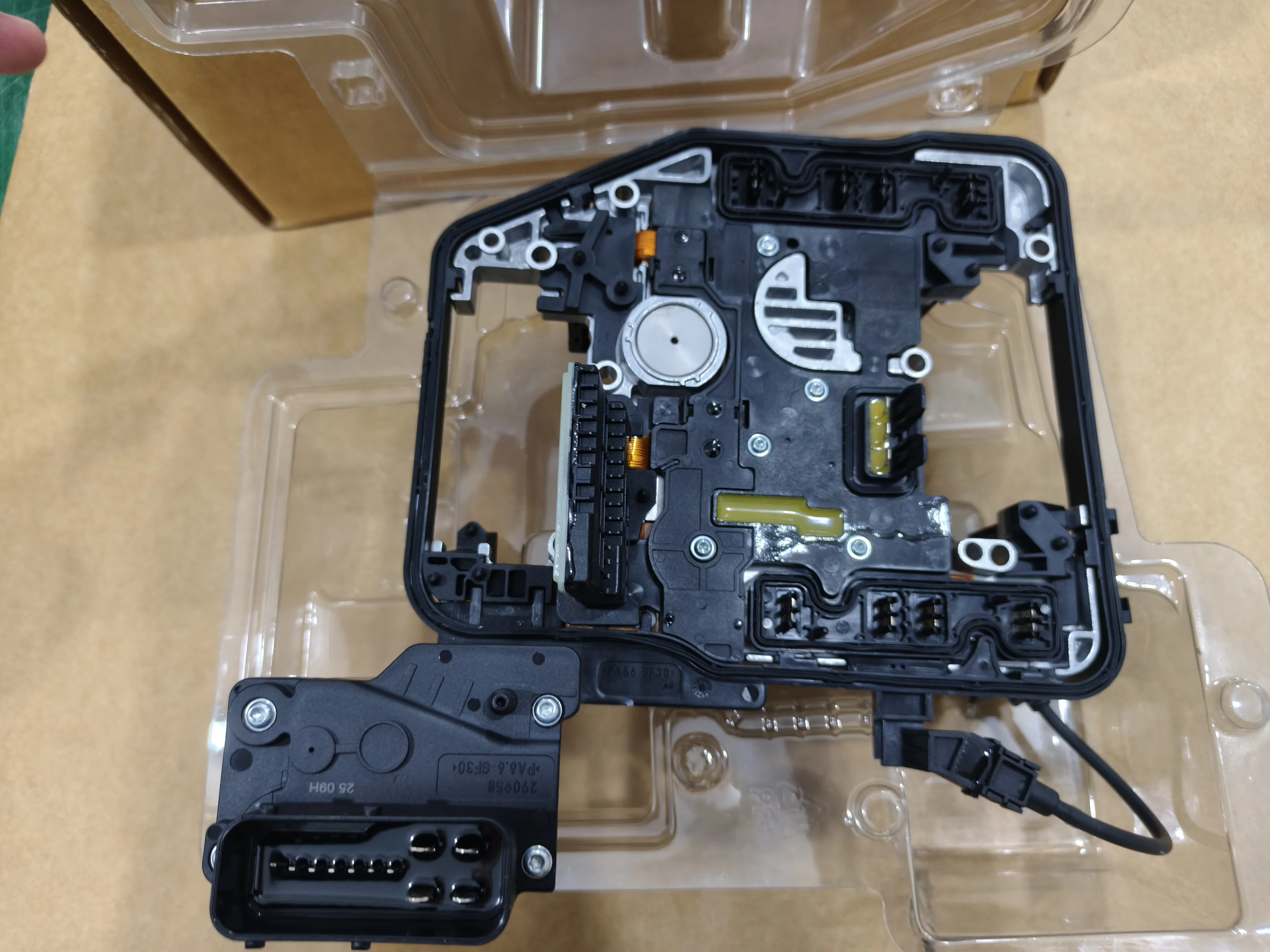 وحدة تحكم نقل الضمان الجديدة عالية الجودة TCU TCM 0AM927769D DQ200 OAM DSG7 لشركة فولكس فاجن أودي سكودا