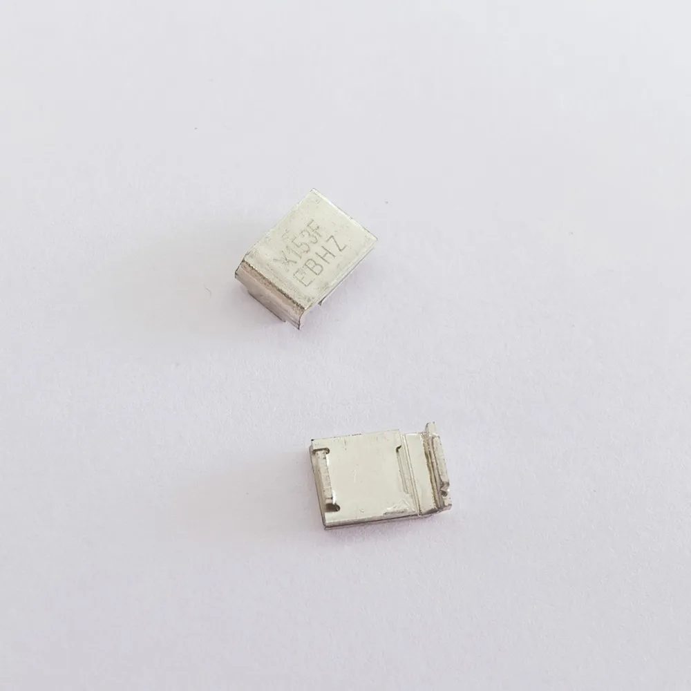 

Original new 100% SMD self recovery fuse 1.5A 3425 It:3A 33V X153 SMD150F/33-2
