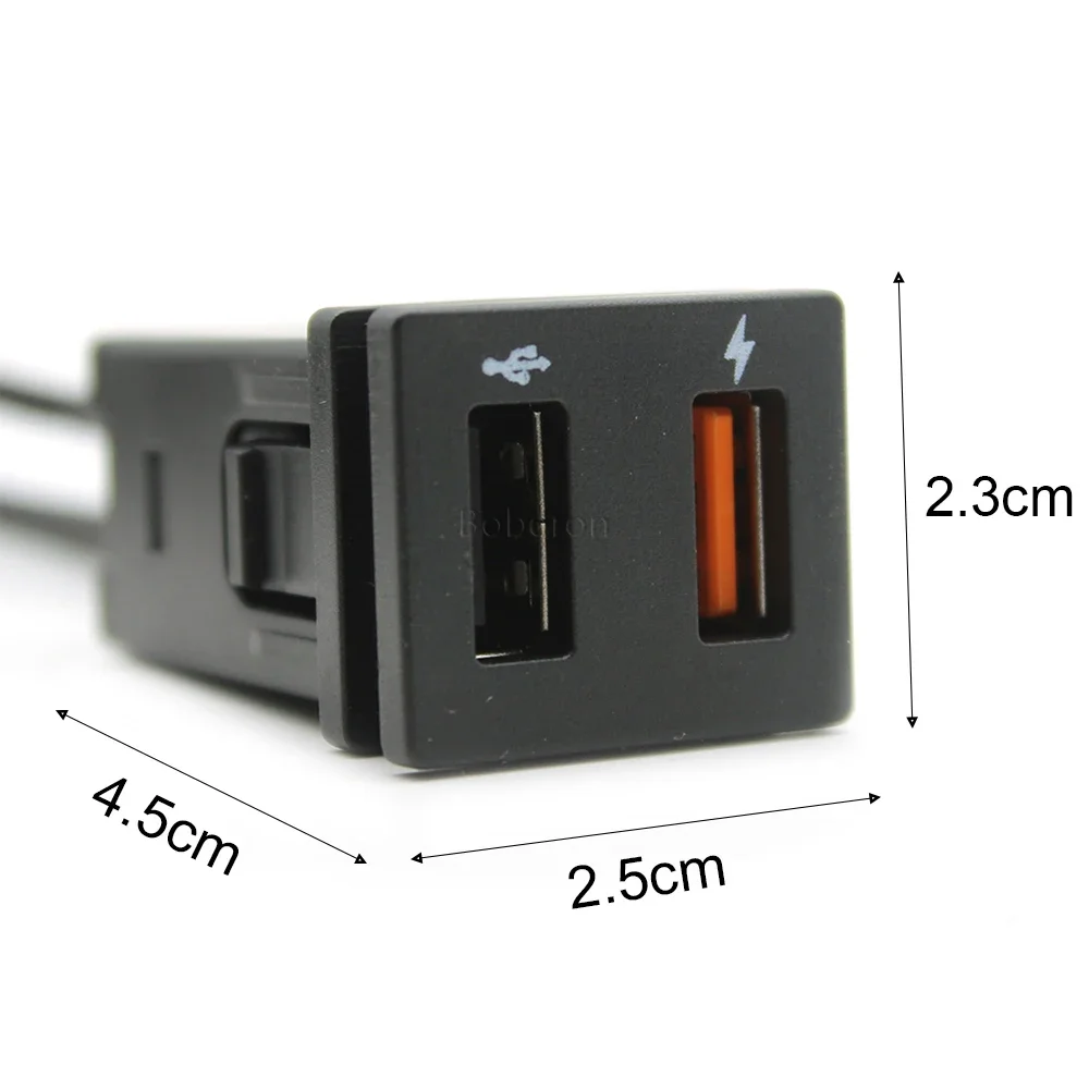 Retrofit Dual Car Charger USB QC3.0 Fast Charging USB Charge Socket For Toyota RAV4 2021 Urban Edition Frontlander