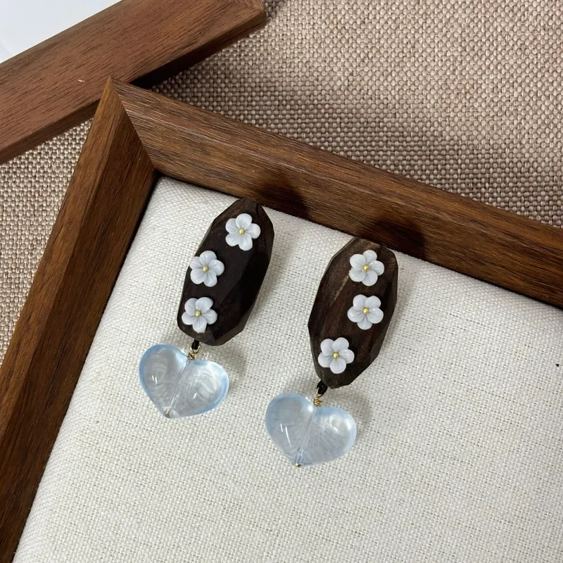 New Chinese sandalwood small white flower love glazed sea blue treasure earrings gentle niche retro temperament long earrings
