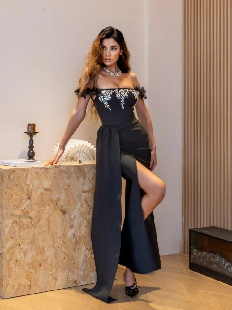 Chic สีดํา Off-Shoulder Beaded & Feather-Accent แยกชุดผ้าพันคอ Saudi Arabric อย่างเป็นทางการงานแต่งงาน Vestidos ชุดราตรี