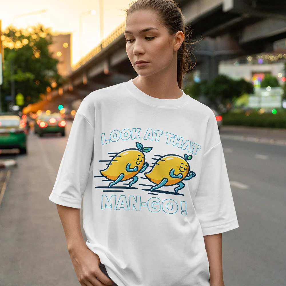 

Look At That Women Go Printed T-Shirt Oversized Tropical Graphic Tees for Women Tops Fruitcore Streetwear