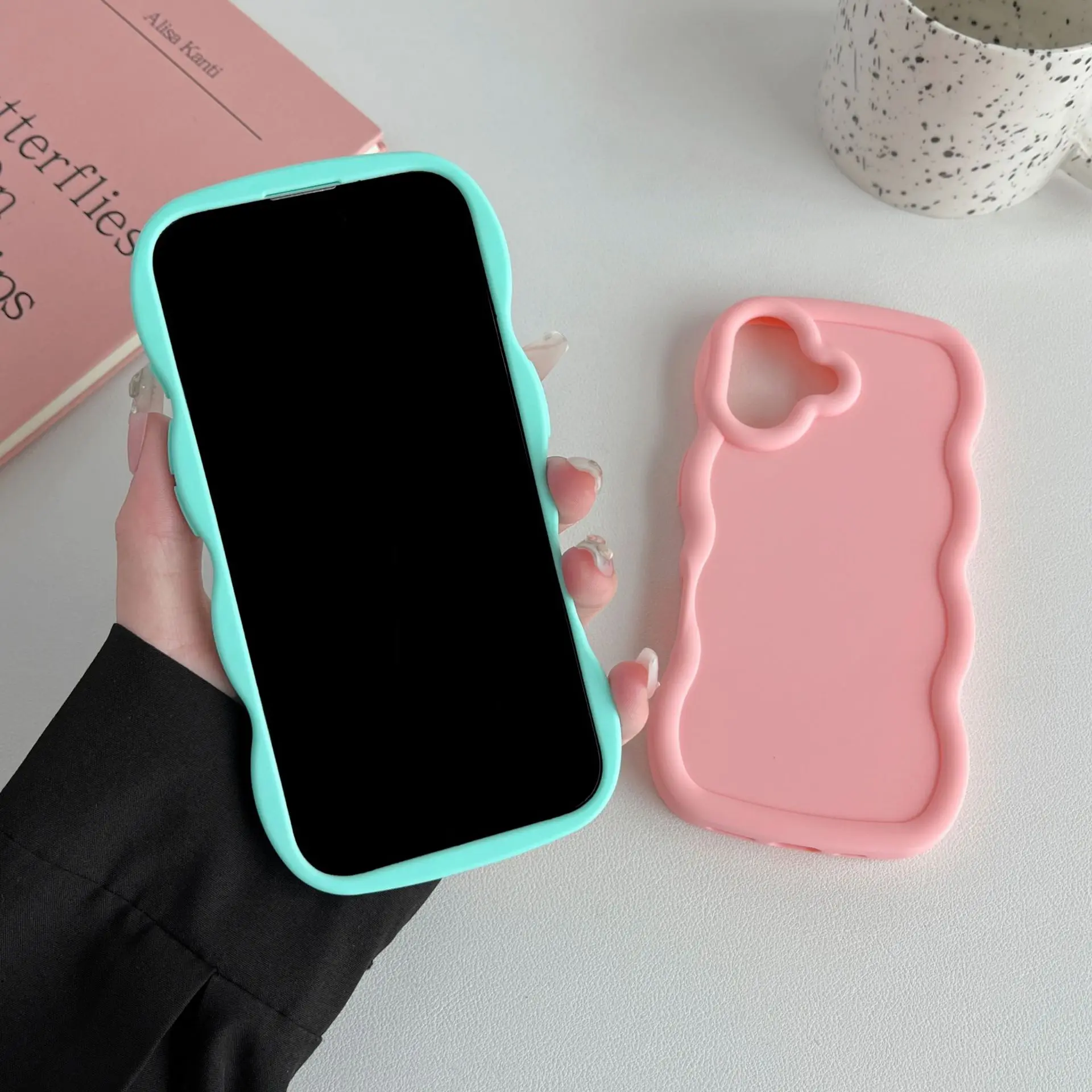 Wave Pattern Cases for iphone 16 Pro Max 16 Plus Macaron Phone Case