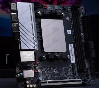 R7 7840Hs/R9 7940Hs…