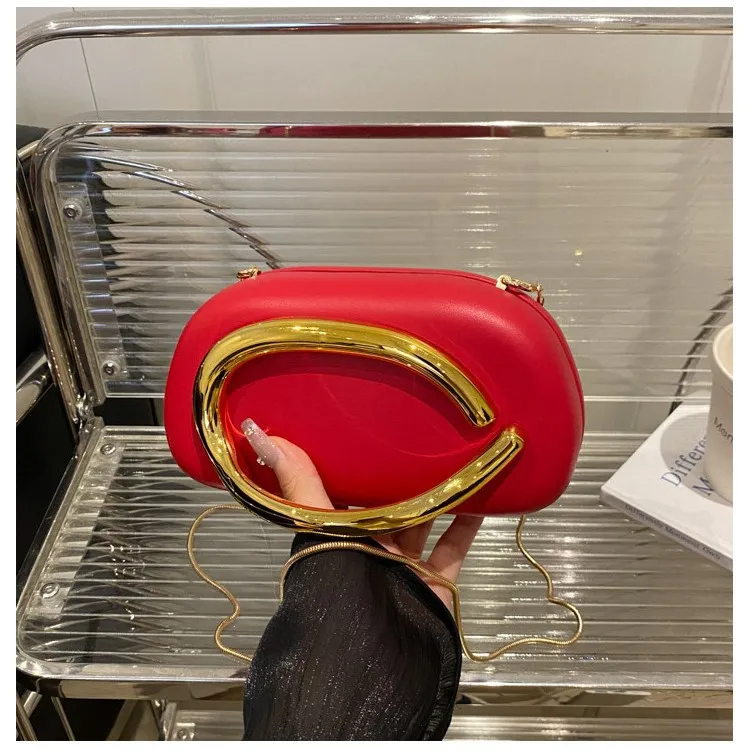 

2023 Новая сумка с металлической ручкой — модная сумка через плечо/плечо с ремешком-цепочкой, компактная женская сумка для телефона, вечерний клатч