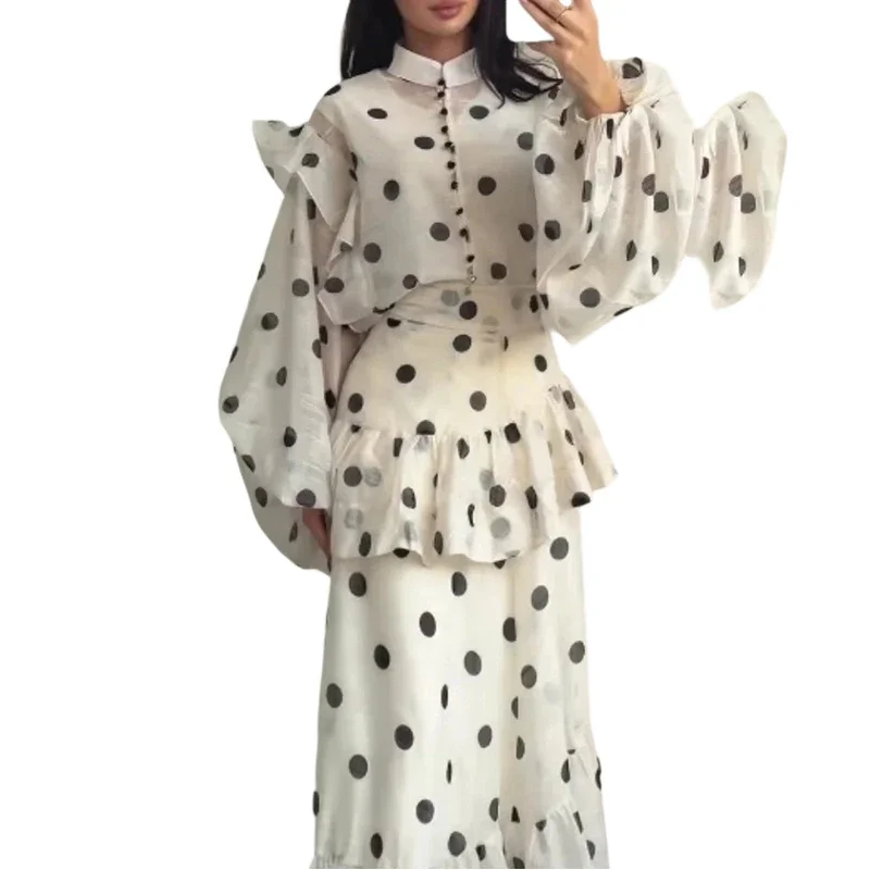 Gepunktetes Maxikleid mit Stehkragen, Puffärmeln, Transparenten Rüschen, Schick für Urlaub und Party, für Damen