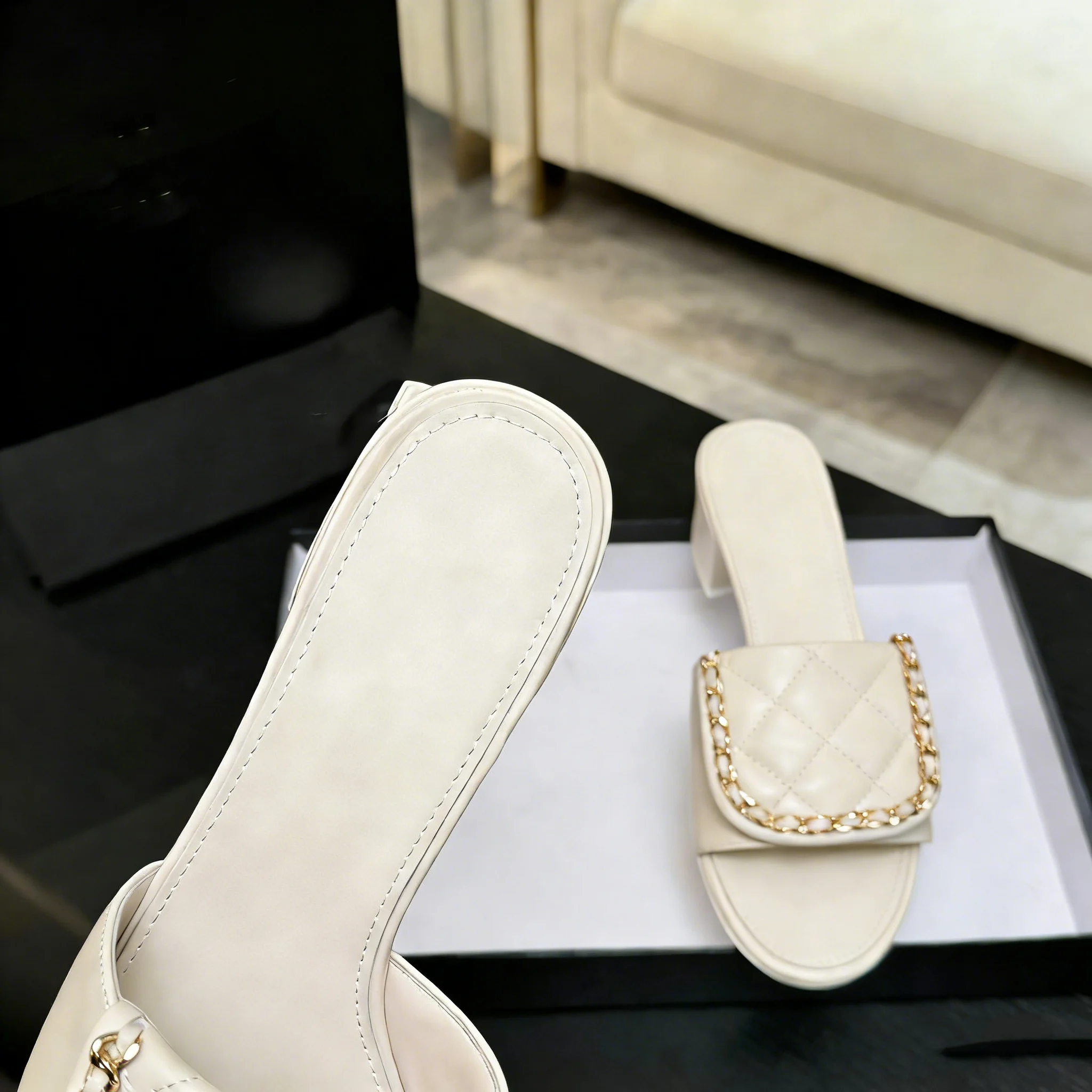 High-Quality Fashionable Casua - Gold Chain Sandal ulasan dan harga