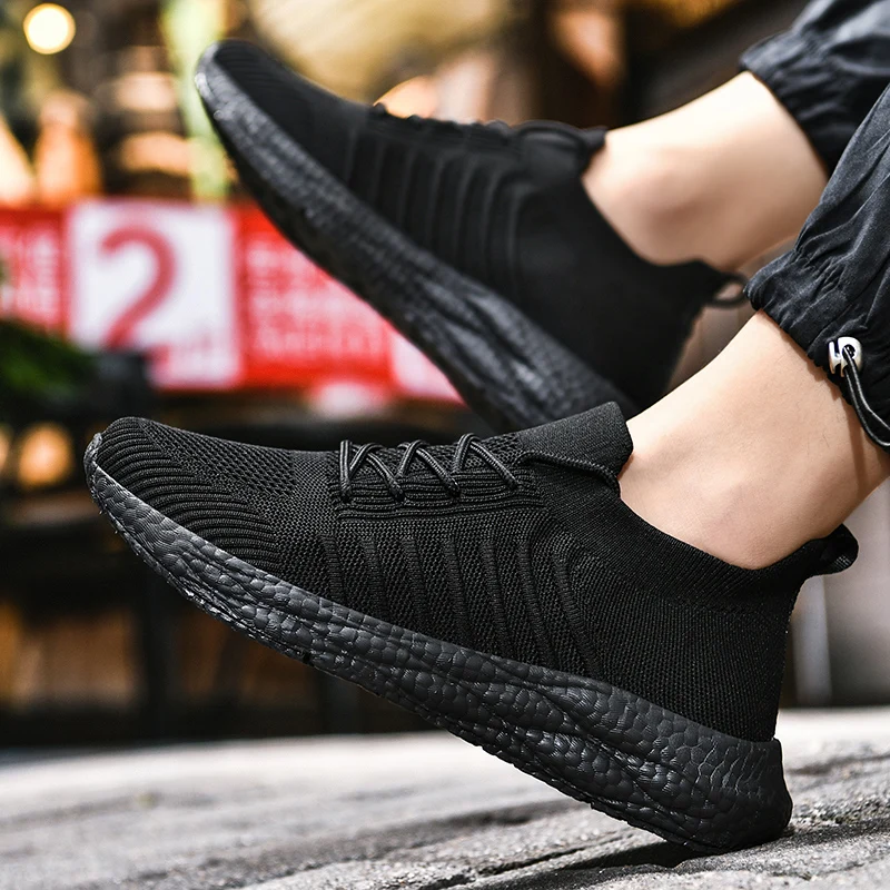 Рисунок 5 - Новые мужские кроссовки