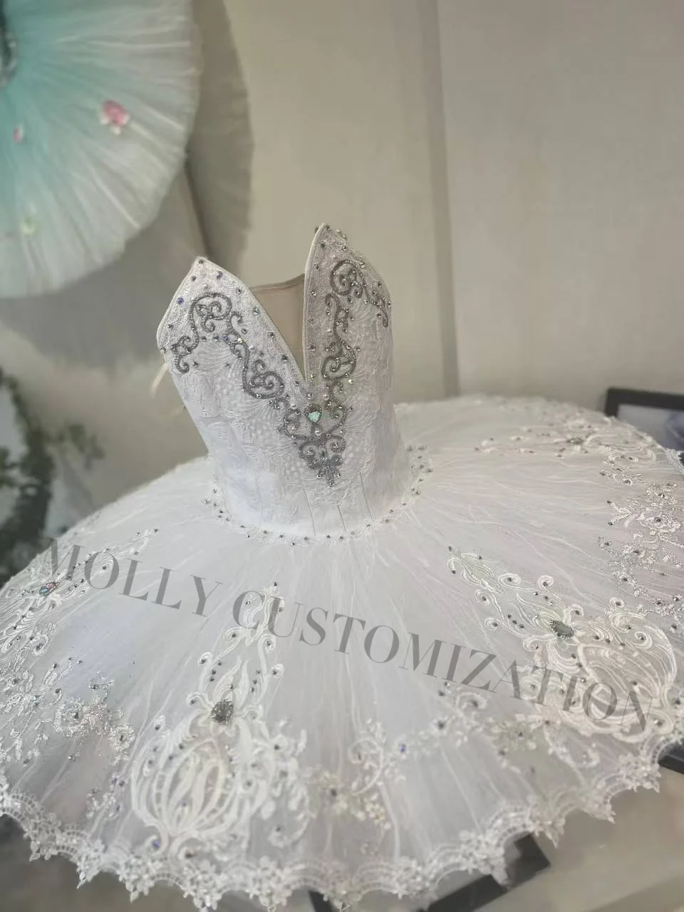 

Элитная новая сценическая юбка-туту «Серебряная фея» для балета «Спящая красавица», пошитая на заказ для взрослых и детей