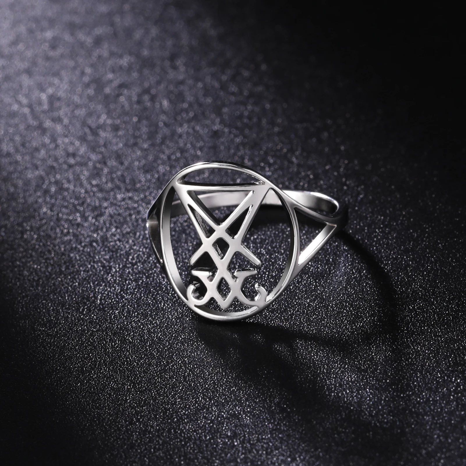 Skyrim Sigil Of Lucifer Ring Stainless Steel Finger Rings Seal Of Satan Satanic Leviathan Cross Amulet Jewelry for Women Men