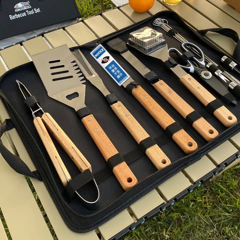 أطقم أدوات الشواء للتخييم في الهواء الطلق خفيفة الوزن محمولة من الفولاذ المقاوم للصدأ أطقم شواية أدوات المائدة ملحقات الشواء