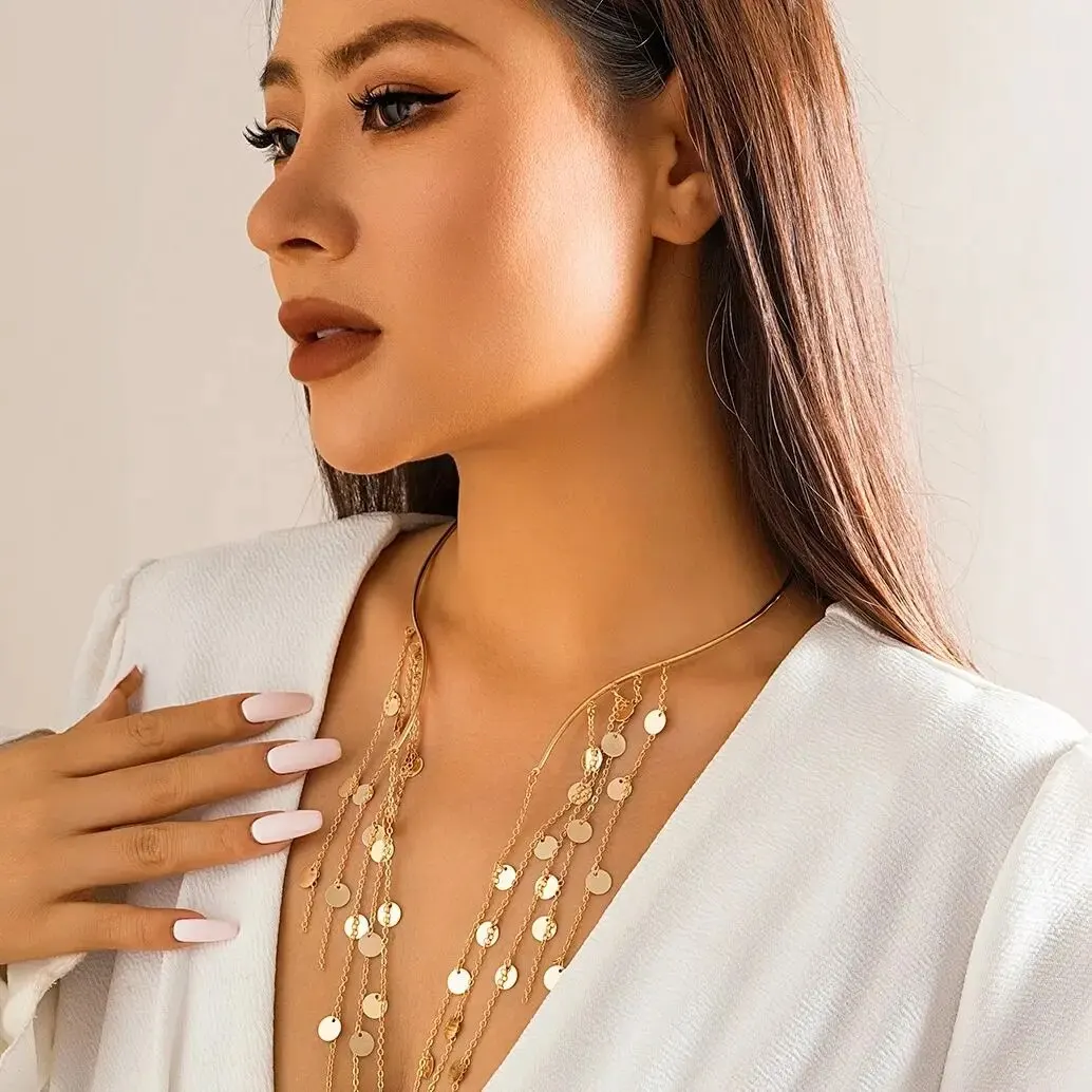 Sexy Goth Long Tassel Sequin Imitation Pearl Pendant Open Torques Choker Necklace for Women Vintage Chest Chain Wed Accessories