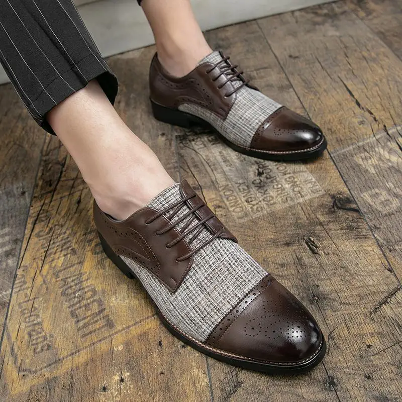 Chaussures en cuir de style britannique pour hommes, tenue formelle d'affaires, petites chaussures décontractées pour hommes paresseux, robe de soirée