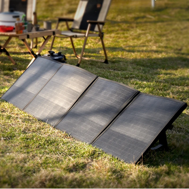 

Made in China 120w Portable Solar Panel Outdoor Foldable Solar Panel