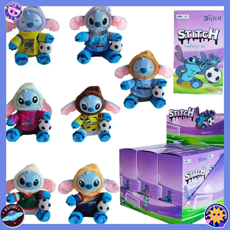NIEUWE Disney Stitch Football Series Blind Box Voetbal-thema pluche poppen hanger Mystery Box speelgoed vinyl gezicht pop kerstcadeau ﻿