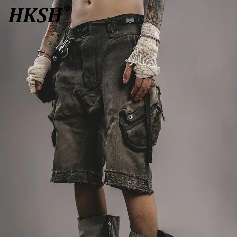 

HKSH Men's Tide Punk Waste Land Functional Style 3D Pocket Distressed Hole Cat Whisker Edge Casual Knee Shorts New Capris HK1338