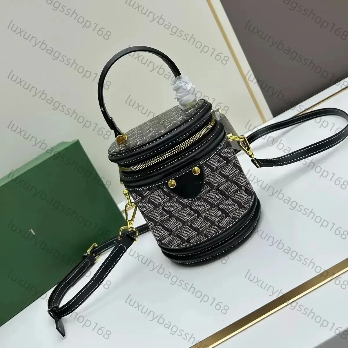 

designer Crossbody leather cosmetic bag Designer Makeup Men Women Travel Cosmetics Handbag Vanity Case Womens Leather Crossbody