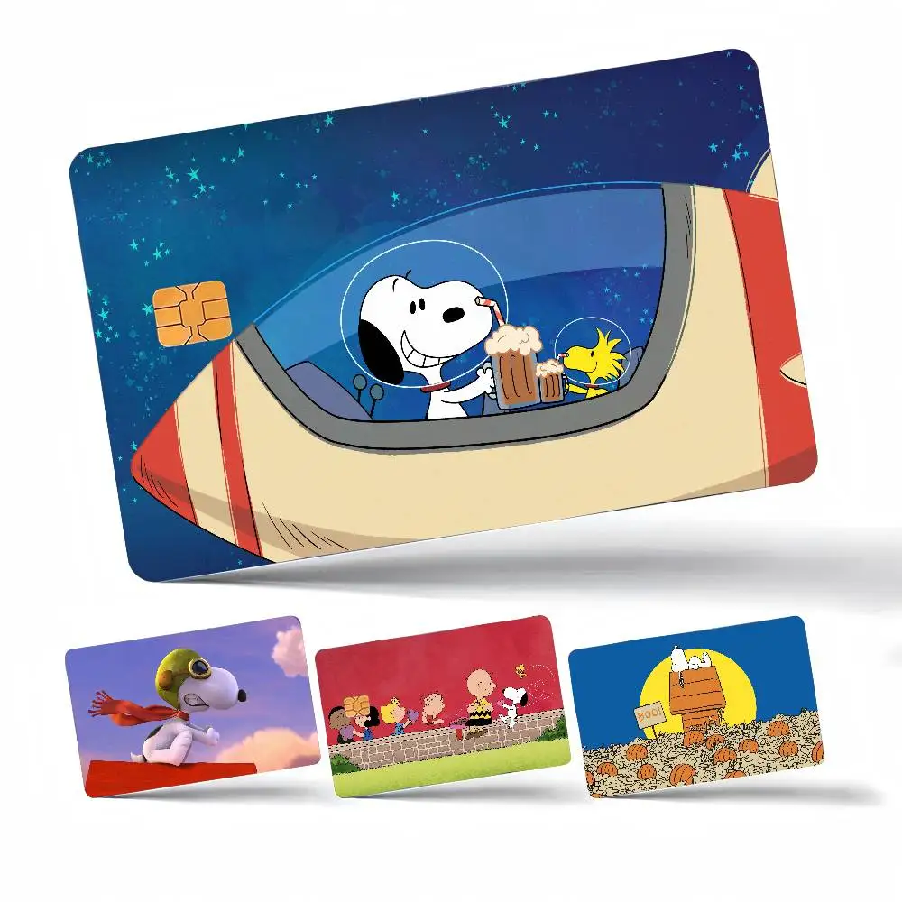 Anime S-Snoopy Niedlicher Cartoon-Hund, 4 Stück, 1 Set wasserdichte Aufkleber für VISA-Kreditkarten, U-Bahn-Zugangskarten