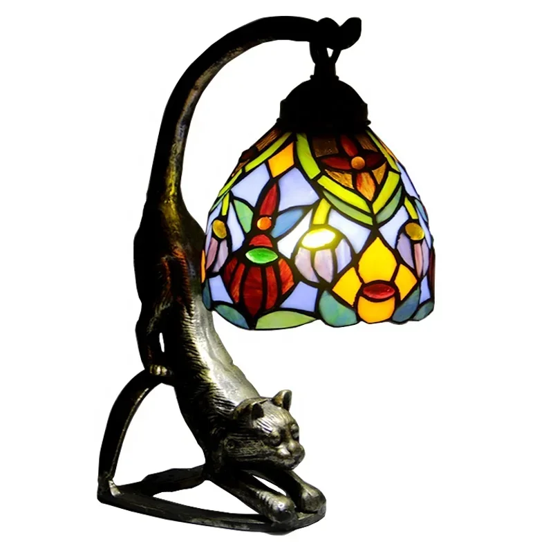 Stained glass Tiffany table lamp with cat base installation Mediterranean style bedroom decoration