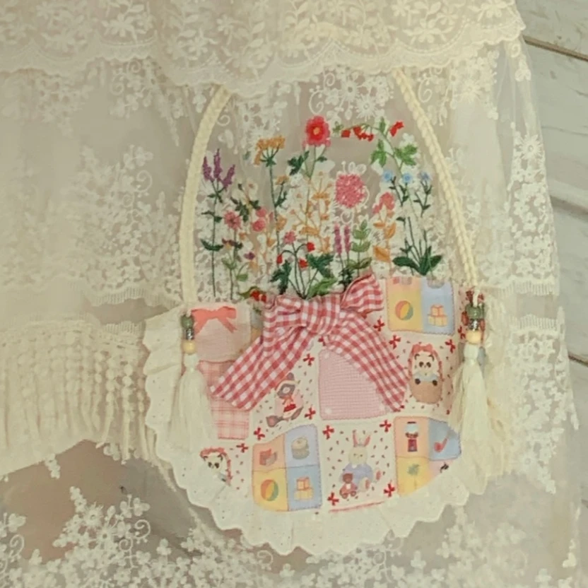 ヴィンテージヴィクトリアンロココフリルレーススカート,花柄刺embroidery,ロングパッチワーク,シックなコテージコア,甘いロリータミドル丈スカート