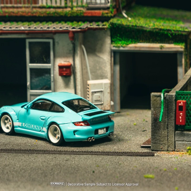 โมเดลรถยนต์ Tarmac Works 1:64 RWB 997 Lomianki สีน้ำเงิน ทำจากโลหะผสม