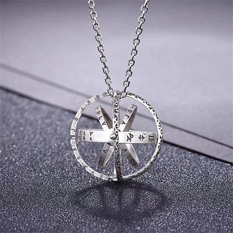 Vintage Astronomical Ball Alloy Men\'s and Women\'s Rings Creative Complex Rotating Cosmic Ring Deformable Rotating Ring Necklace