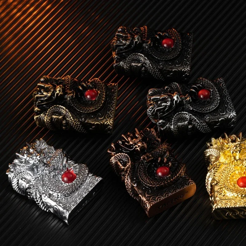 New Heavy Helmet Body Craftsmanship Embossed Grinding Wheel Open Flame Lighter Vintage 3D Embossed Metal Shell Cigarette Lighter