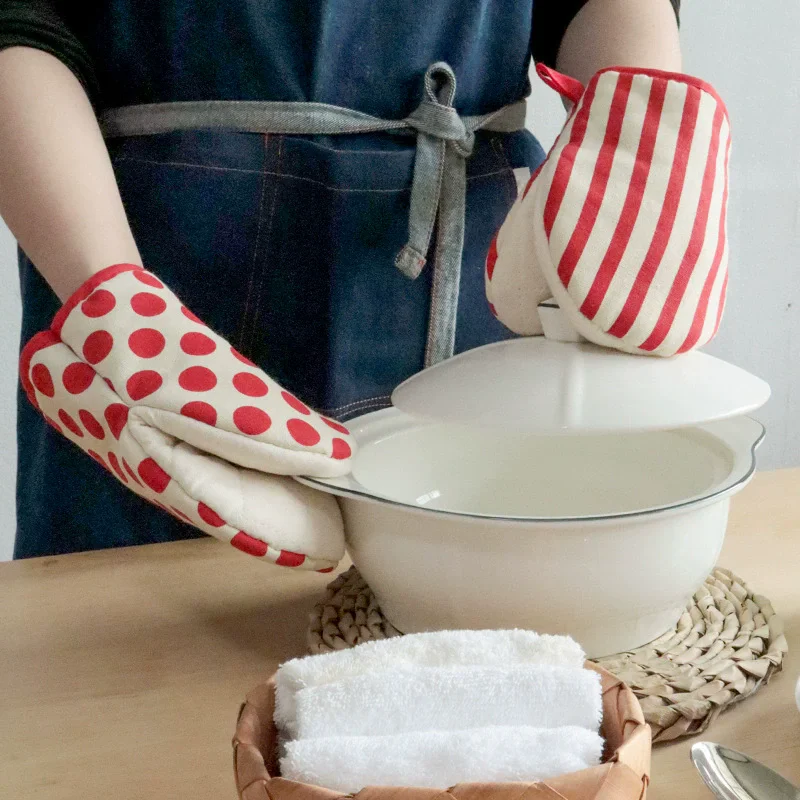 1PC Heat-insulating Gloves Potholder Kitchen Anti-scald Microwave Gloves High Temperature Resistant Kitchen Baking Oven Gloves