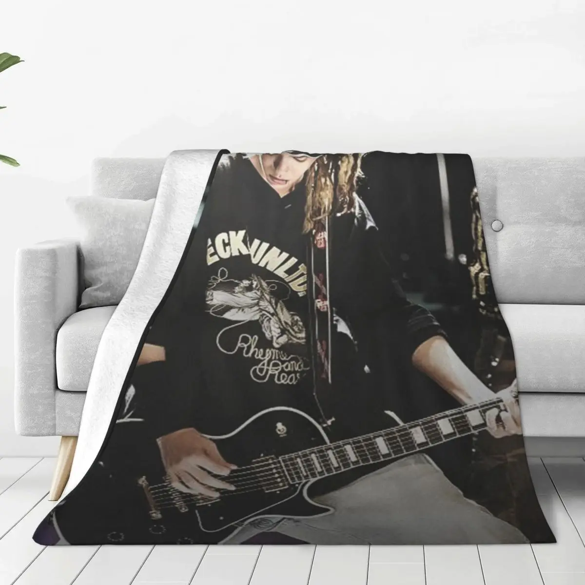 Tokio Hotel Rock Band Blanket Flange Textile Decor Portable Super Soft Throw Blankets for Home Office Plush Thin Quilt