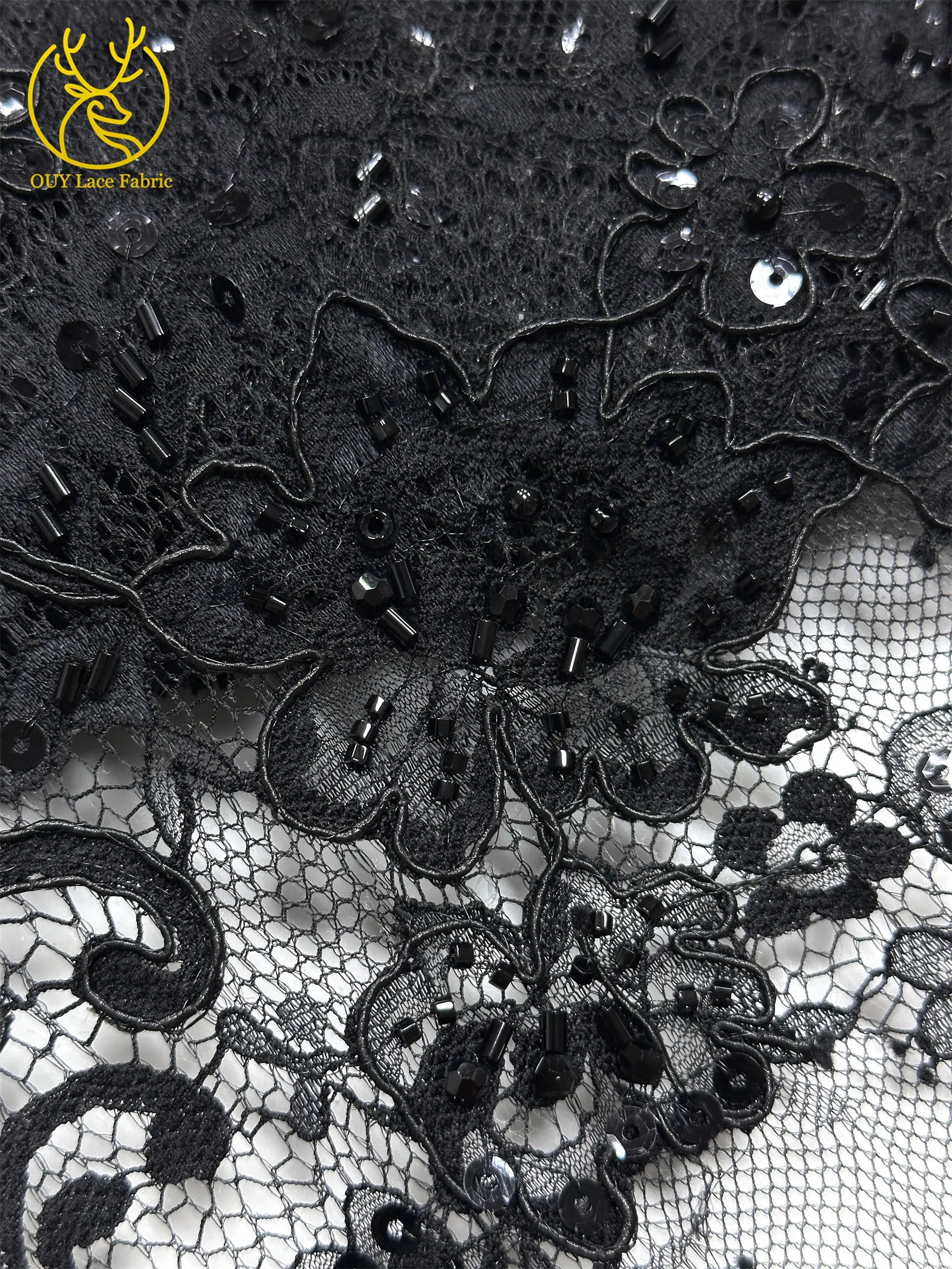 Elegante, exquisite, würdevolle, neue, modische, handgefertigte, perlenbesetzte, mit Pailletten bestickte Netzspitze, vollständig mit Perlen besetzt, für Damen-Hochzeitskleider – Detail 23