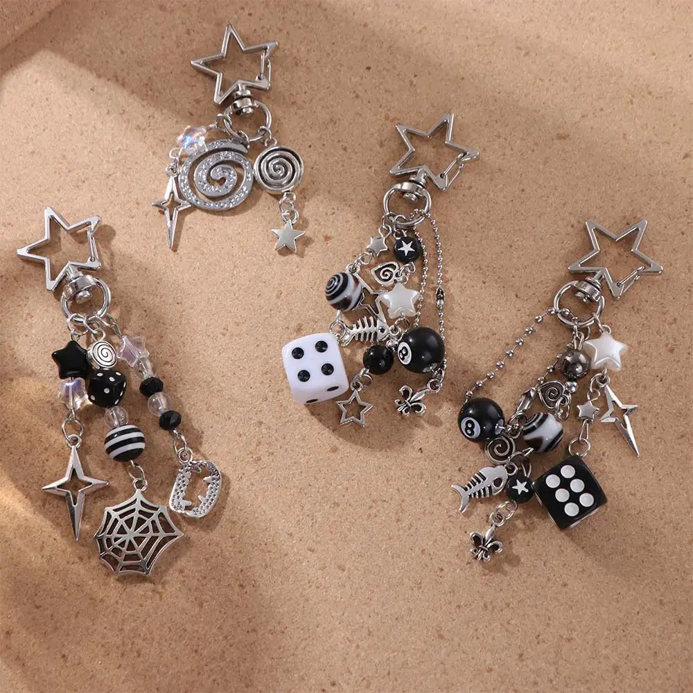 Fashion Star Shaped Rockstar Keychains Black & White Handmade Spider Web Keychain Keyrings Beaded Y2k Pendant Backpack view 2