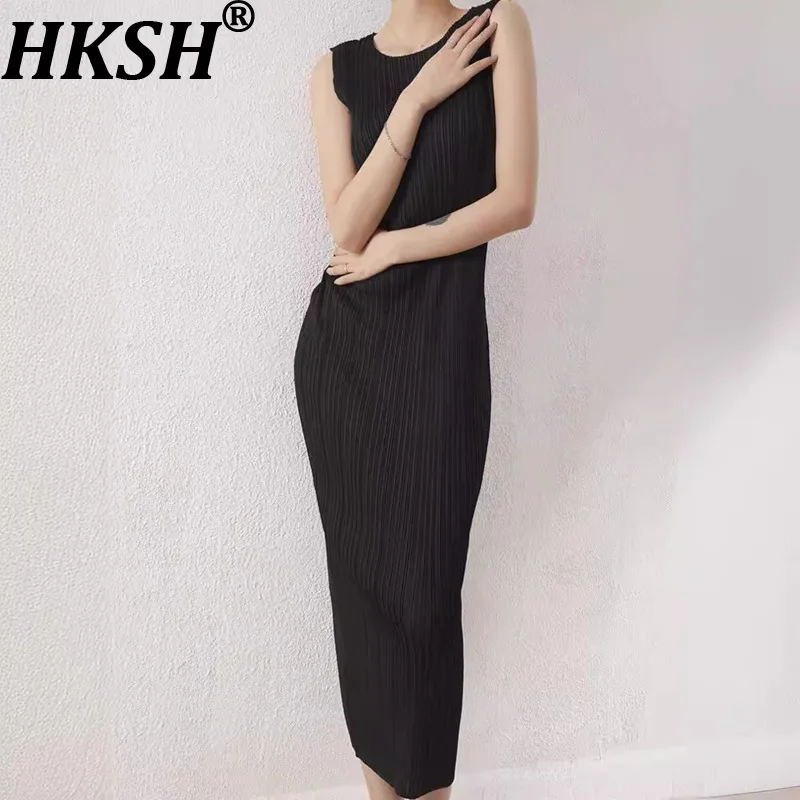 HKSH Women Vest Dress Versatile O-Neck Pleated Sleeveless Solid Color Elegant Fashion Slim Fit Chic Bodycon Long Dresses HK28782