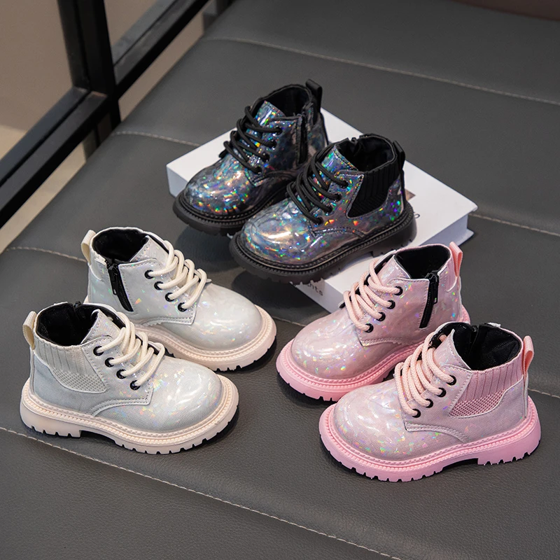 

2025 зимние новые детские повседневные короткие сапоги для девочек, модные нескользящие универсальные туфли принцессы в корейском стиле с мягкой подошвой