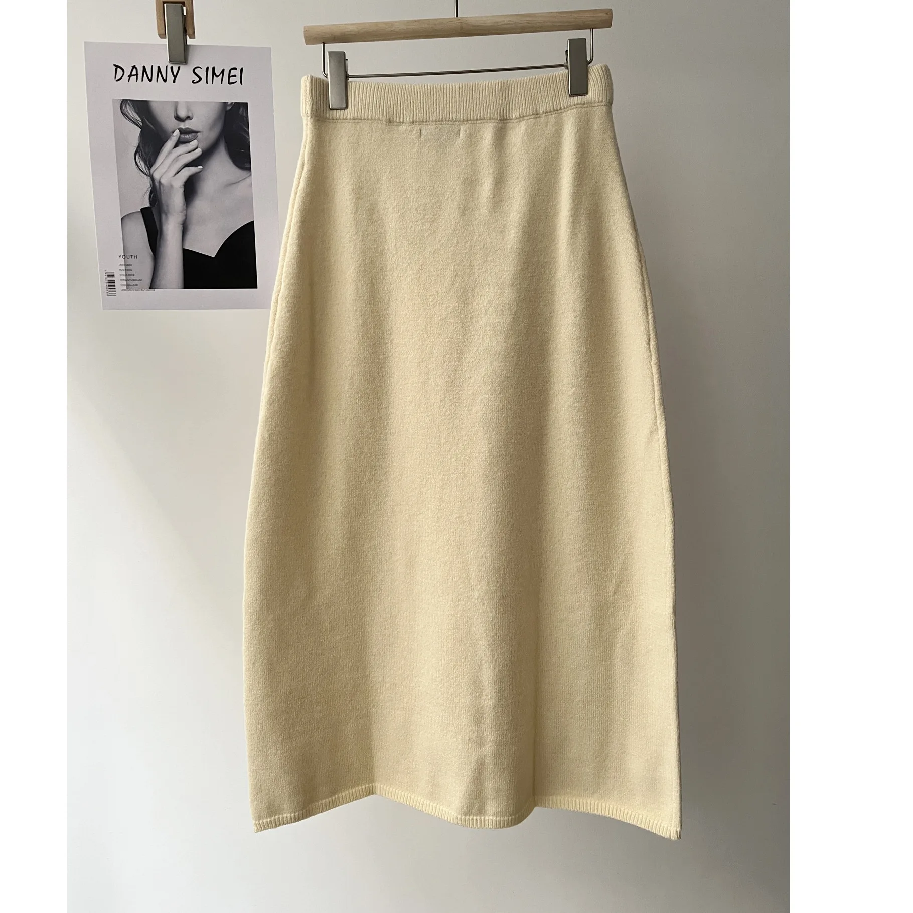 

Women's clothing gentle soft waxy wool medium and long knitted skirt A-shaped skirt autumn and winter 16a-2226