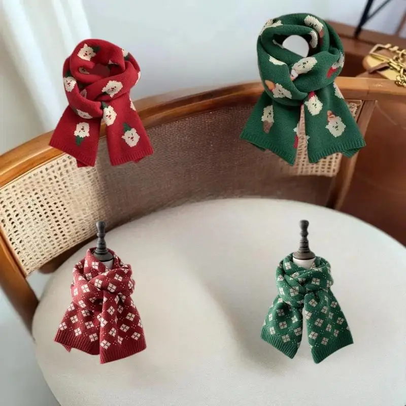 

Versatile Christmas Tree Red Knitted Scarf Women's Match Christmas Gifts Autumn Winter Warm Neck Protection Scarf Green Scarf