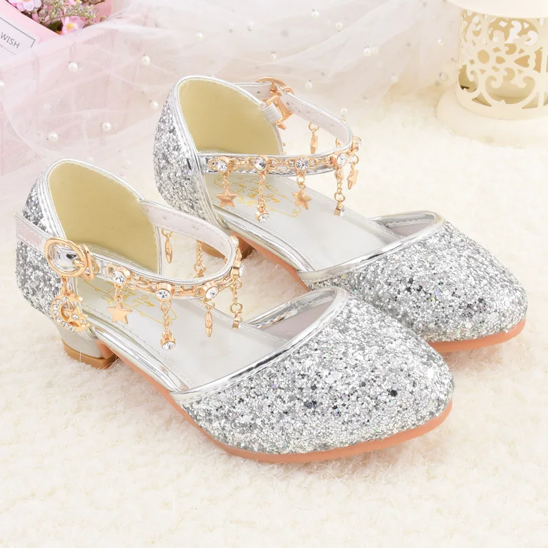 

Size 25-38 Girls Princess Student Sandals 2022 New Kids Shiny Crystal Dress Party Wedding Tassel Buckle Children High Heels