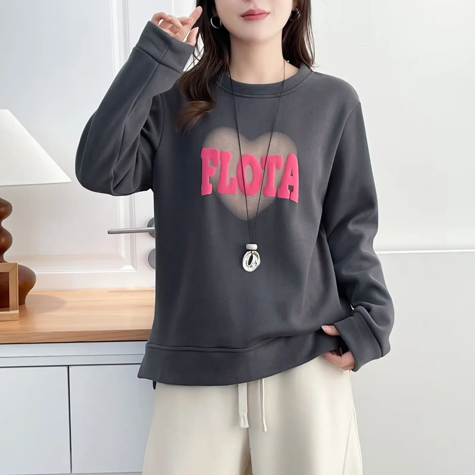XXXXL Mode Plus Size Dameshoodie Winter Nieuwe Casual Warme Fleece Gedrukte Letter O-hals Sweatshirt 832