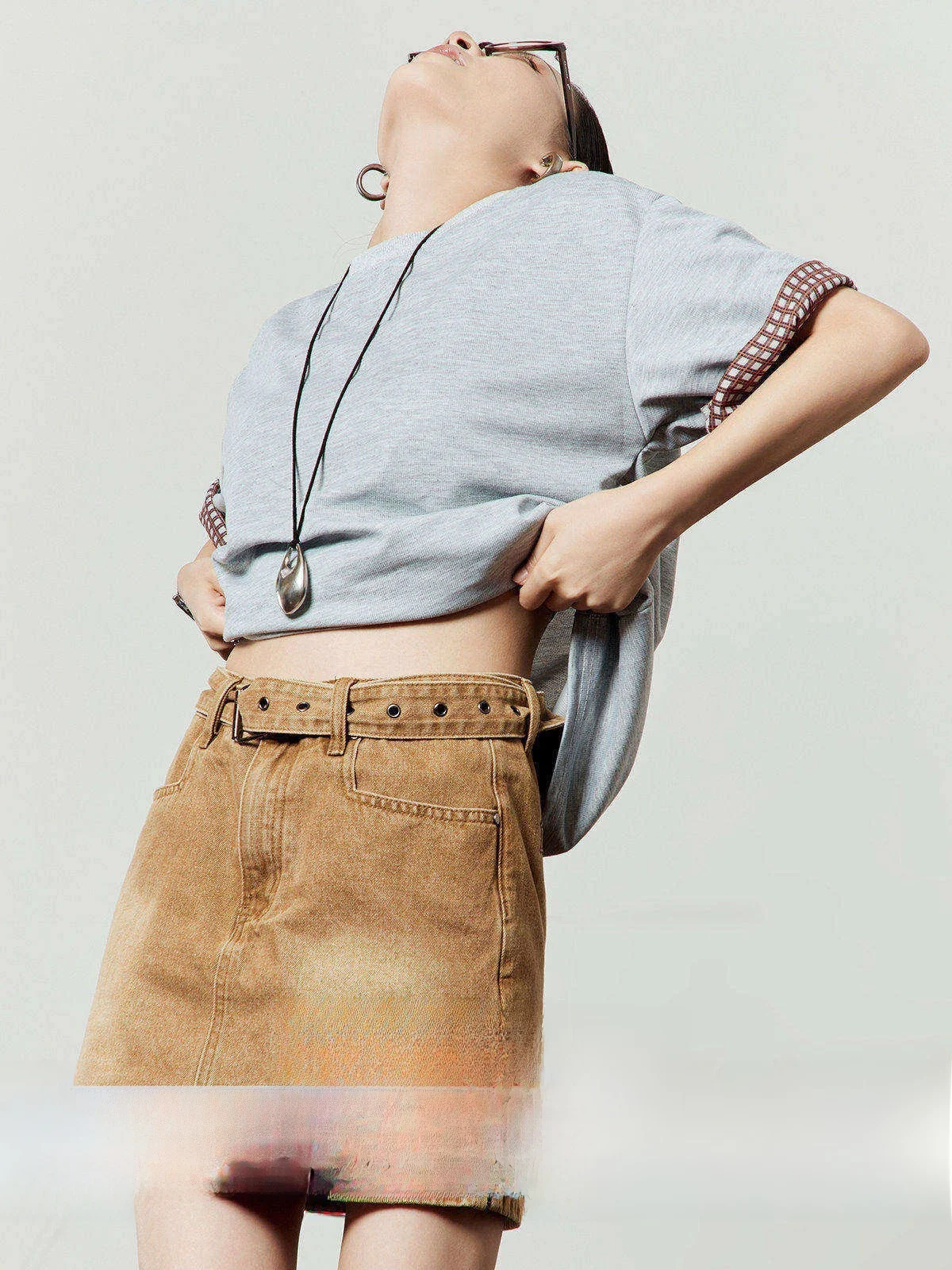 

Новинка: Летняя женская футболка свободного кроя в винтажном стиле, однотонная, простая, универсальная, от Zhou Li Wu