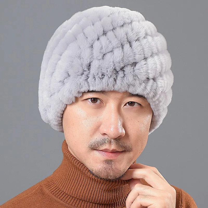 

A new style of warm and cozy woolen hat made old grass for men