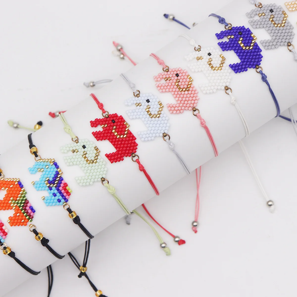 Beaded bracelet Creativity like Bohemia Pattern Hand weaving Adjustable Female Trend Simplicity Rice bead bracelet
