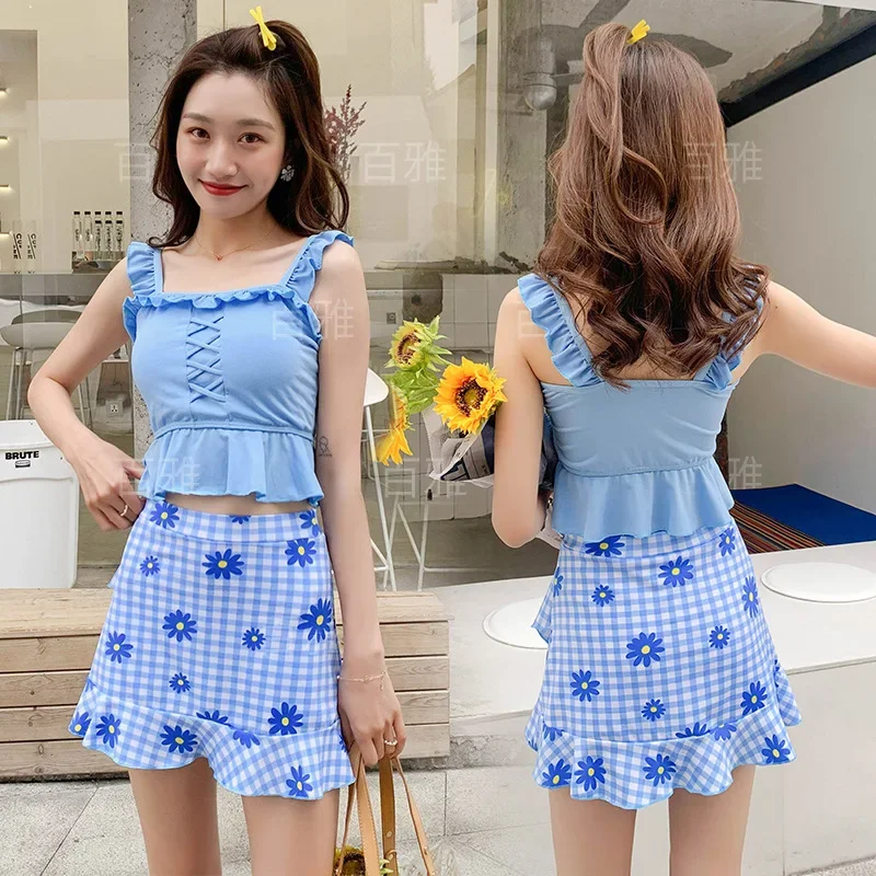 Split Body Swimsuit Women Sweet Flat Angle Skirt Style Two-piece Set Slimming Flesh Small Daisy Polka Dot Girl Student Swimsuit