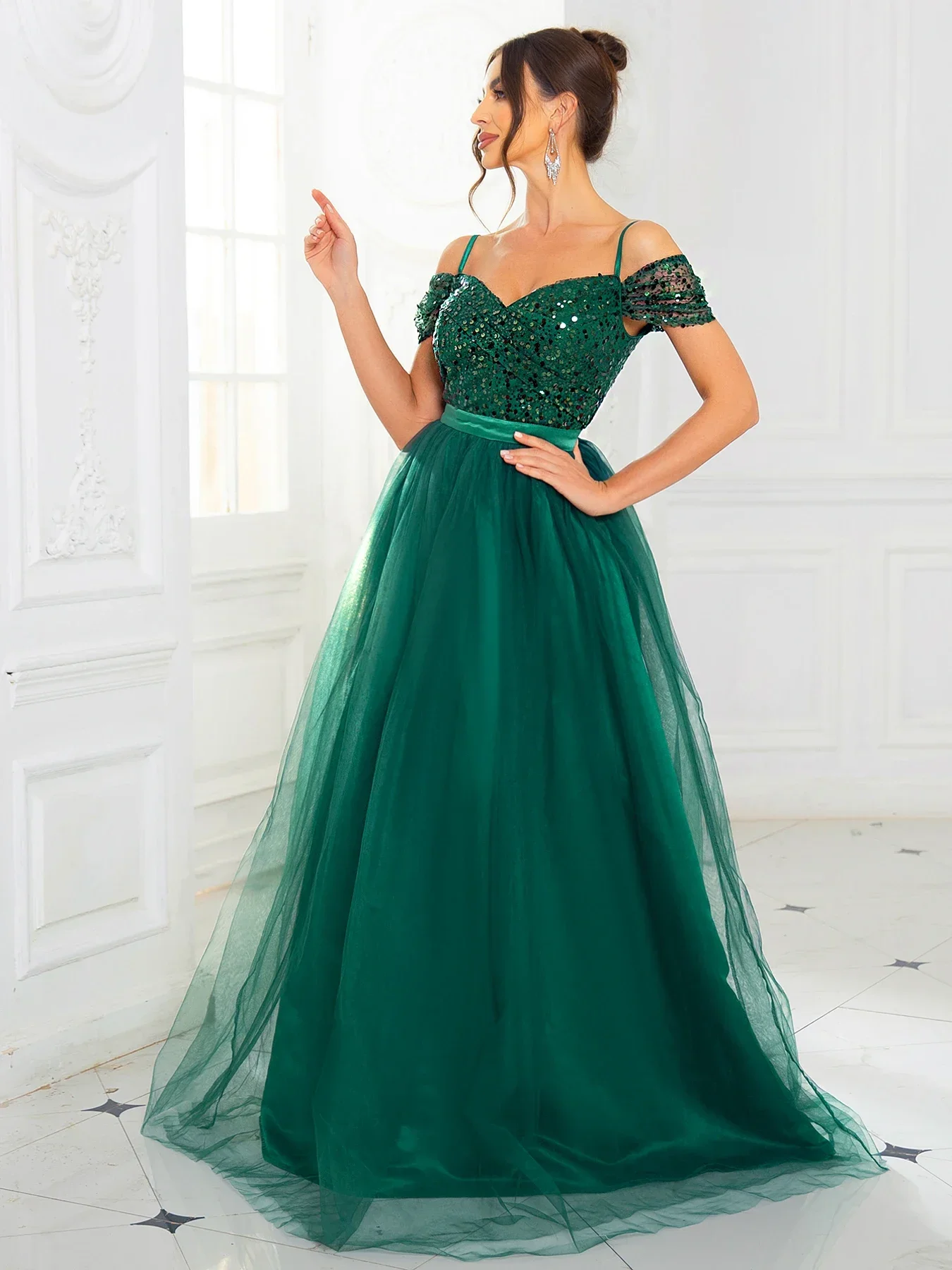 

Elegant A Line Off the shoulder Sequined Evening Maxi Dress Mesh Skirt Backless Lace Up Prom Ball Gown for Women