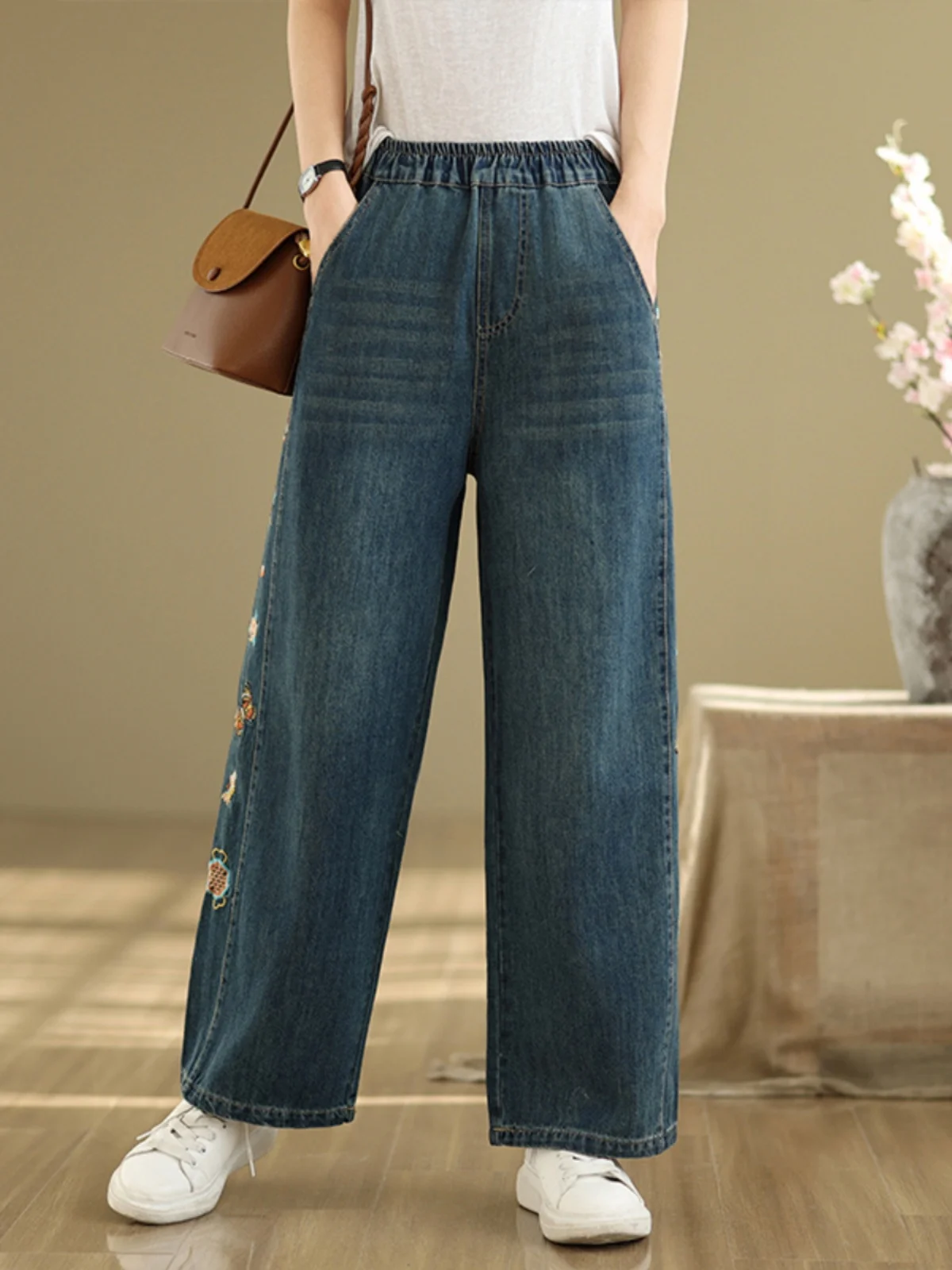 Retro bestickte Jeans Damen neue große Größe lose gerade Bein lange Hosen vielseitige elastische Taille Denim weite Beinhosen