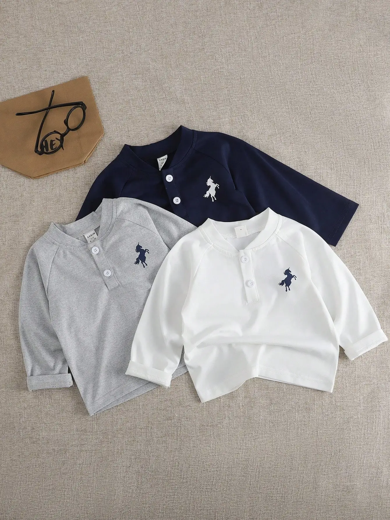 

Spring And Autumn Basic Versatile Pullover For Boys, 3-Piece Set With Multi-Color Shoulder Sleeves And Long Sleeves