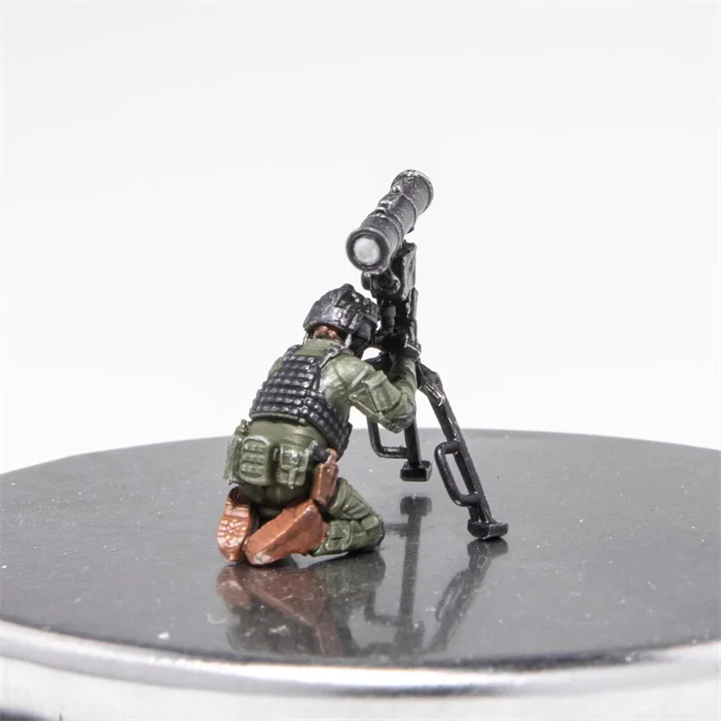 Modèle en résine peint à l'échelle 1:72, 4 pièces, soldats des Forces spéciales russes, figurine d'action, accessoires de scène à faire soi-même, jouets d'exposition de Collection