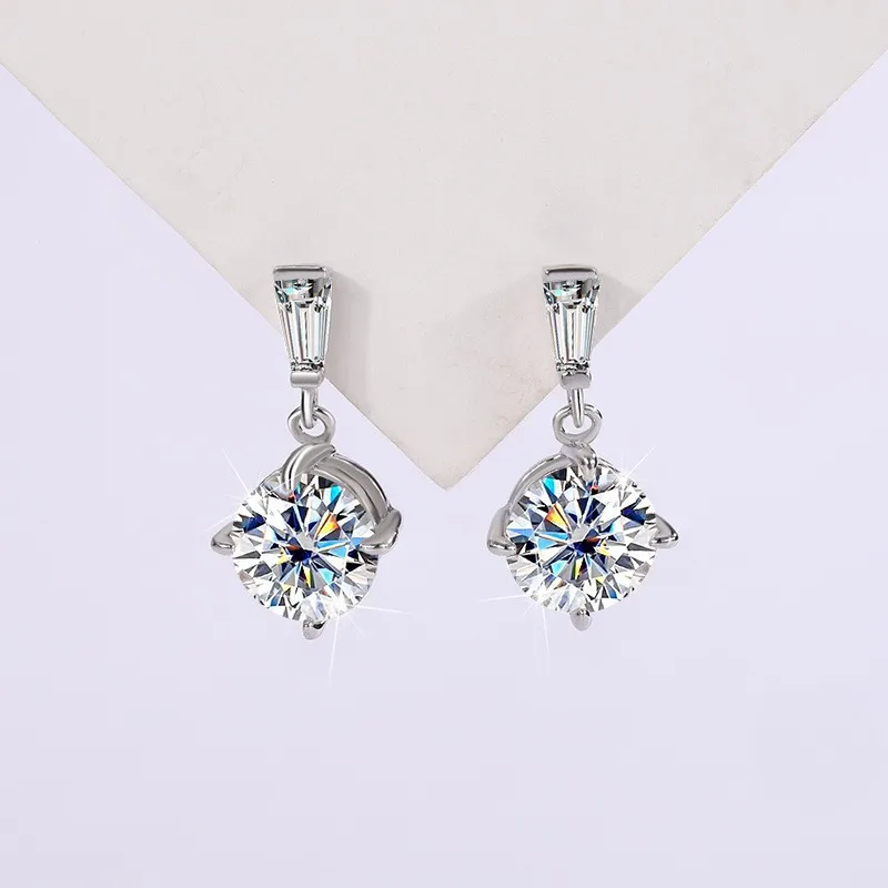 QCE012 Lefei Fashion Trendy Classic 1Ct Moissanite Color Drop Dangle Earrings For Women Silver s925 Party Jewelry Gift Match-all