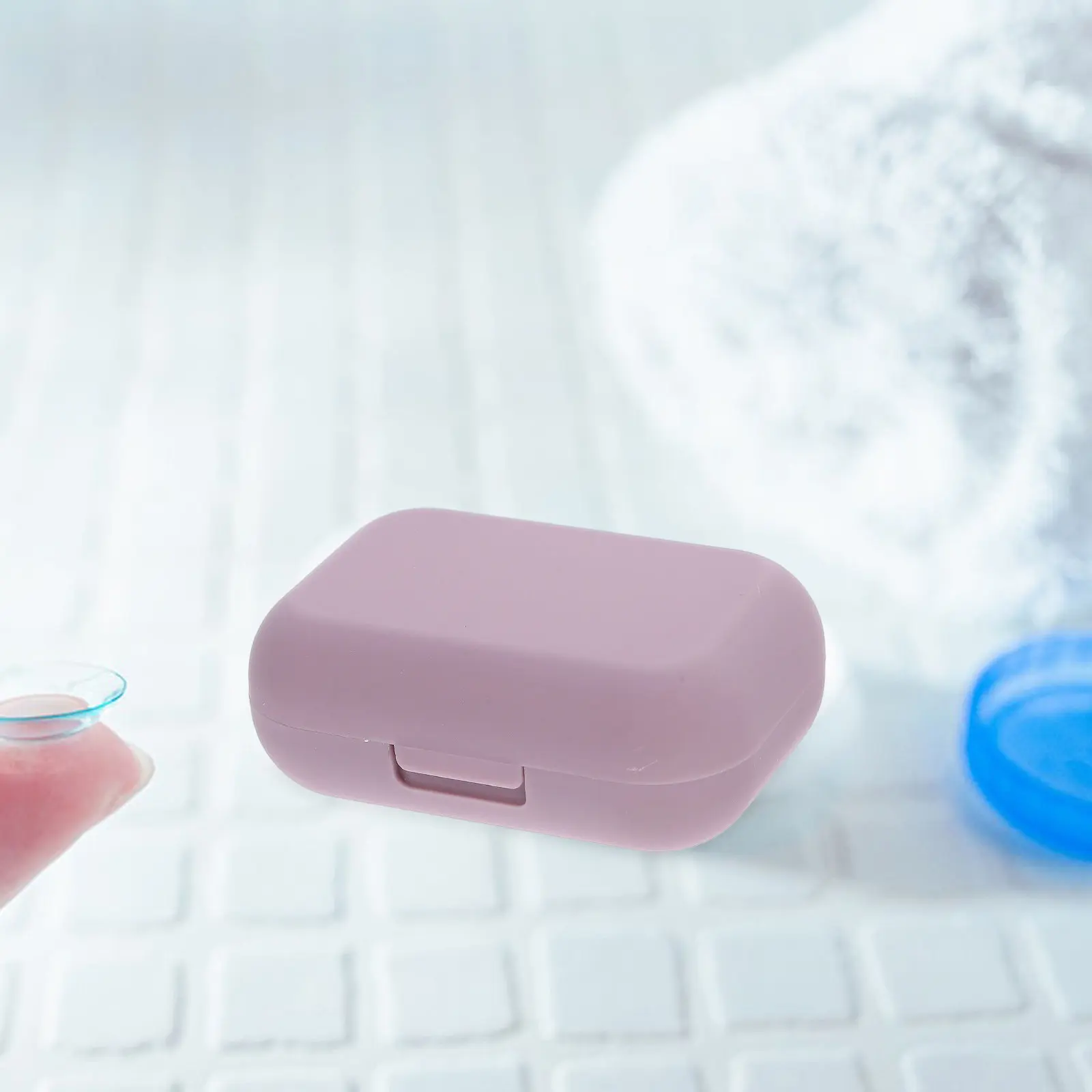 1Set Cute Portable Contact Lens Case Compact Contact Lens Holder Travel Contacts Case Leakproof Safe Storage Box