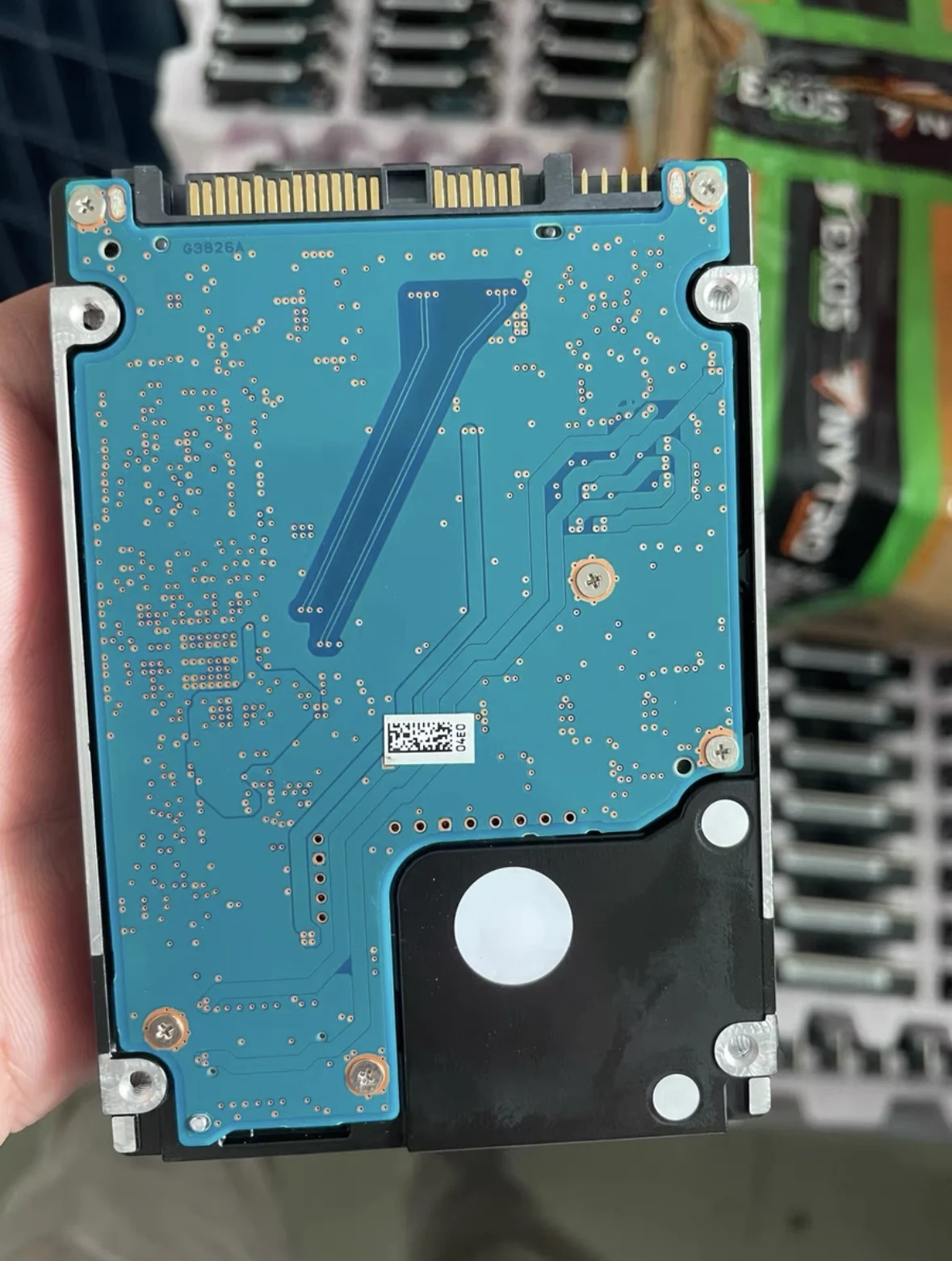 

For AL14SEB12EP 1.2TB 128M SAS 2.5-inch 12G server hard drive